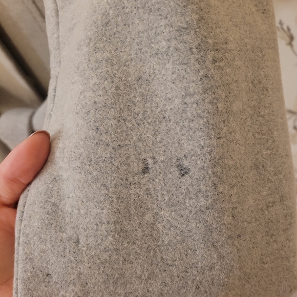 Babaton Aritzia warm italian wool in size medium - Picture 11 of 12